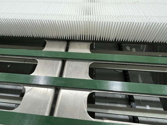 Высокоточная стабильная структура мини-линия производства HEPA-фильтров, управляемая ПЛК, поддерживающая различные размеры и типы фильтров