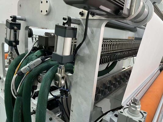 Экономичная и быстрая линия производства мини-HEPA фильтров для быстрых производственных циклов и промышленных фильтров