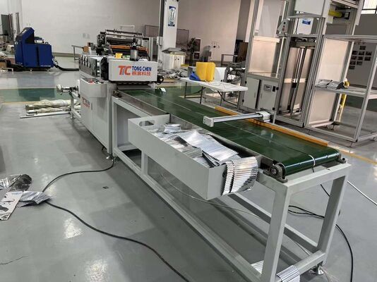 Полноавтоматическое оборудование для плиссировки алюминия с перегородками для высокопроизводительных операций и крупносерийного производства